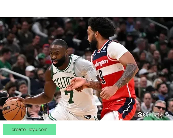 NBA焦点战再起风云巨星对决引爆全美赛场热议球迷期待巅峰时刻 NBA焦点战再起风云巨星对决引爆全美赛场热议球迷期待巅峰时刻