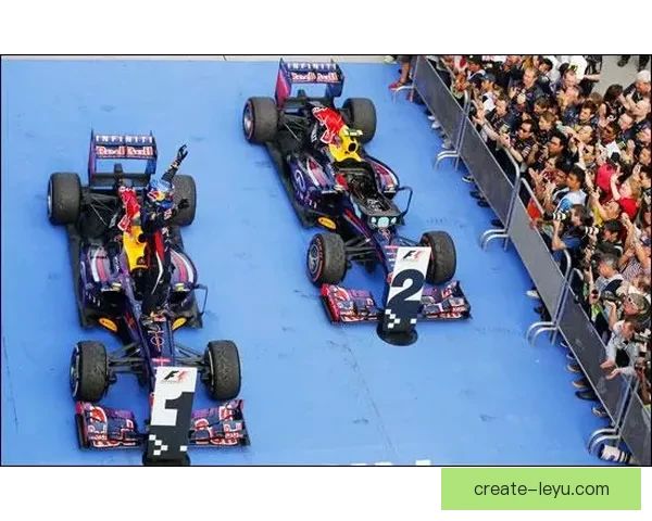 F1赛季精彩回顾：红牛队包揽冠军 梅赛德斯车队挑战依旧激烈