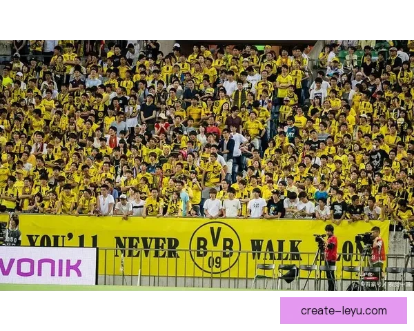 欧洲劲旅激战欧冠小组赛，引发球迷热议与期待